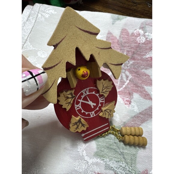 Vtg German Wooden Cuckoo Clock Ornament Hand Painted Erzgebirge Style Mini Decor - Picture 2 of 6